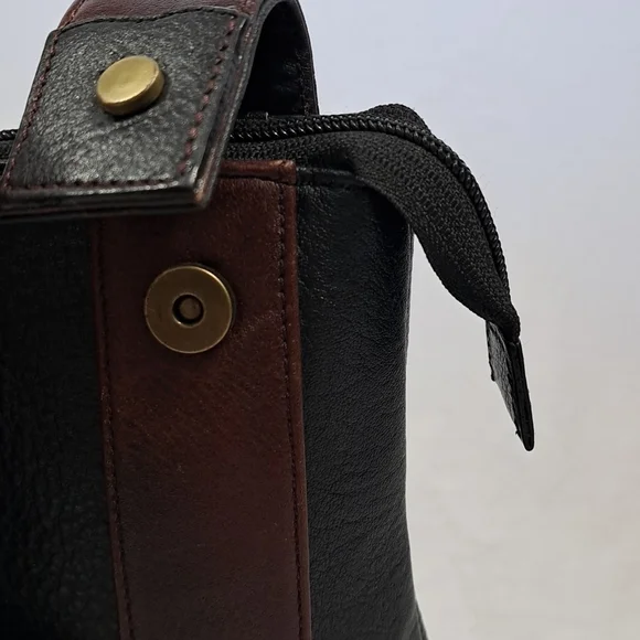 BESSEL Black & Brown Genuine Leather Shoulder Bag – Multi-Pocket, Brass Hardware - Picture 3 of 11